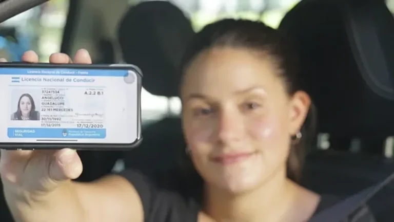 El Gobierno implementa la Licencia Nacional de Conducir digital y modifica la RTO