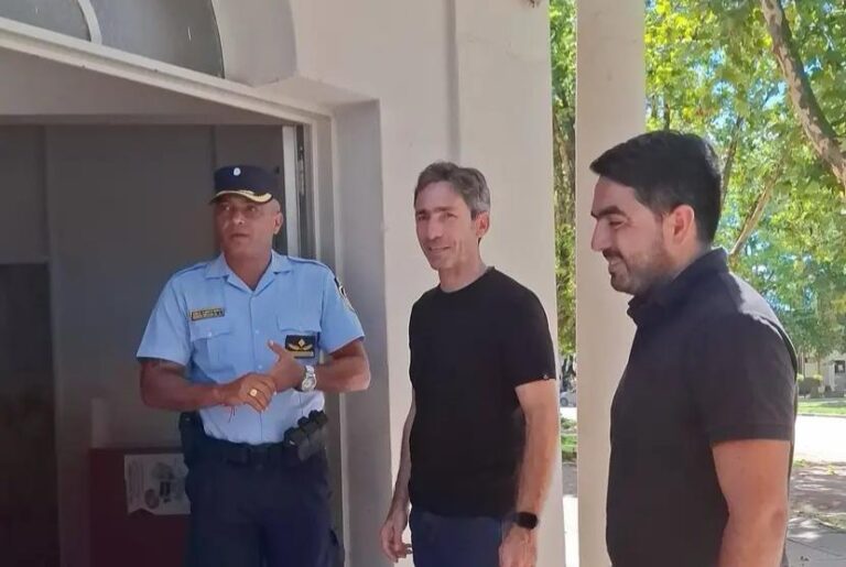 Valiente anunció la apertura de la Escuela de Policía en el departamento Río Segundo