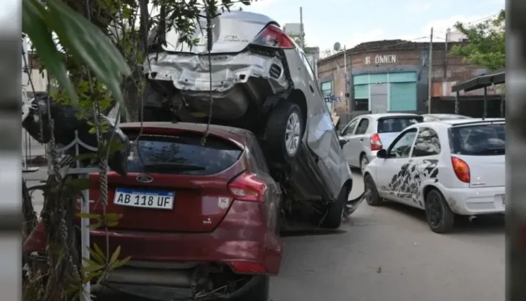 Ascienden a 15 los fallecidos en Bahía Blanca