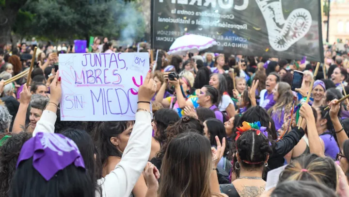 8M: marcharon en todo el país contra la violencia de género