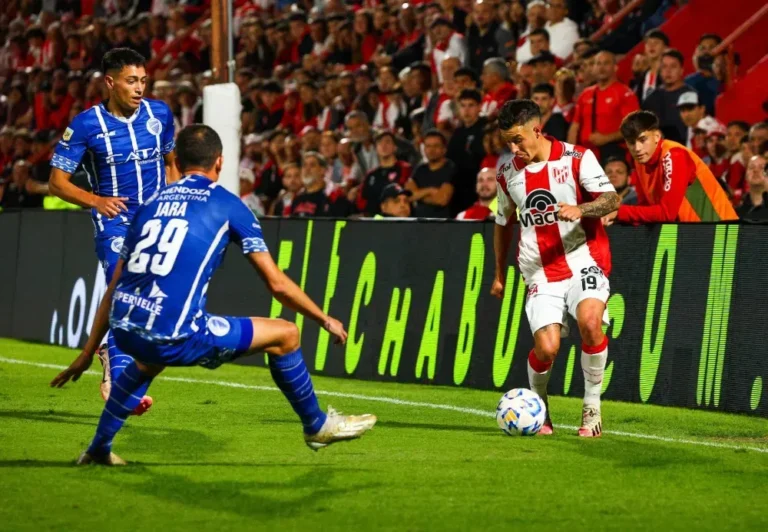 Empató Instituto en Alta Córdoba