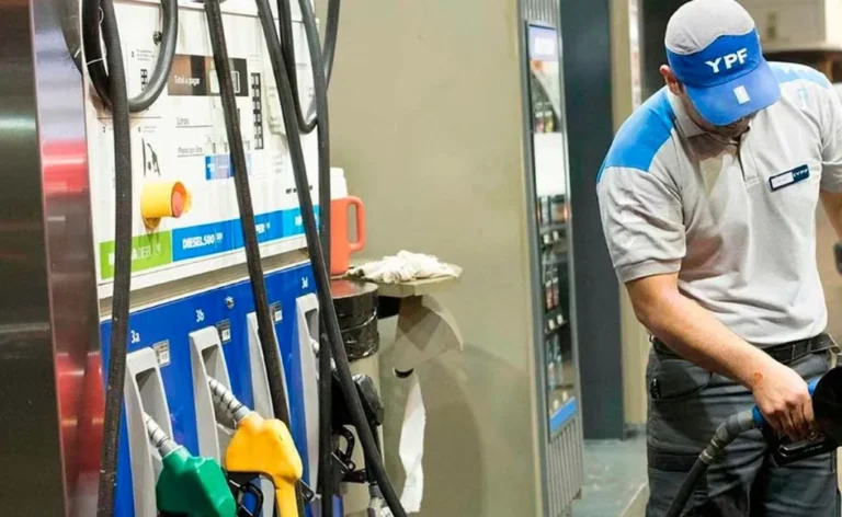 Desde hoy, aumentan los combustibles en todo el país