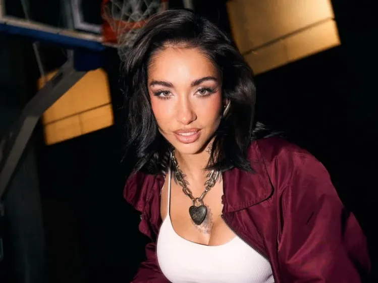 Preocupa la salud de María Becerra