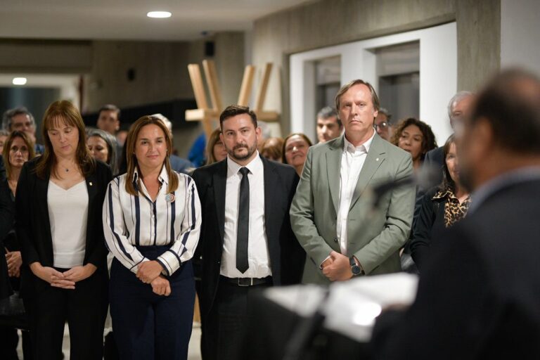 Prunotto destaca el rol de los profesionales