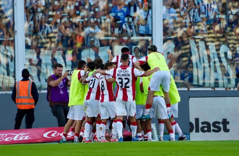 Instituto venció 2-1 a Talleres
