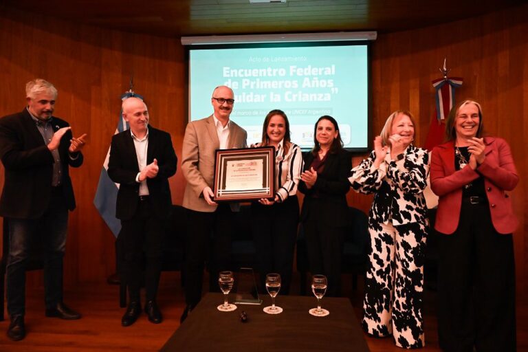 Prunotto en el encuentro federal «Cuidar la Crianza»