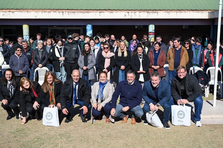 Prunotto inauguró obras en El Fortín