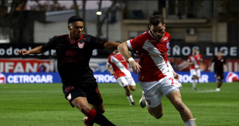  Instituto eliminado por Argentinos Juniors 