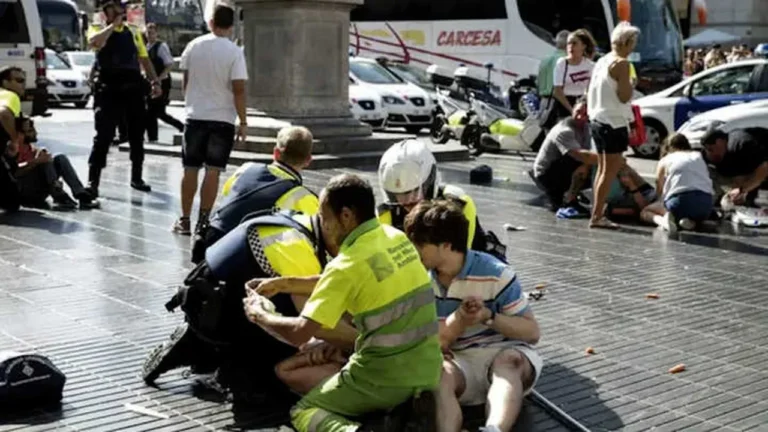 Una mujer atropelló a 13 personas en España