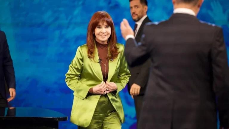 Cristina Kirchner confirmó su candidatura a legisladora