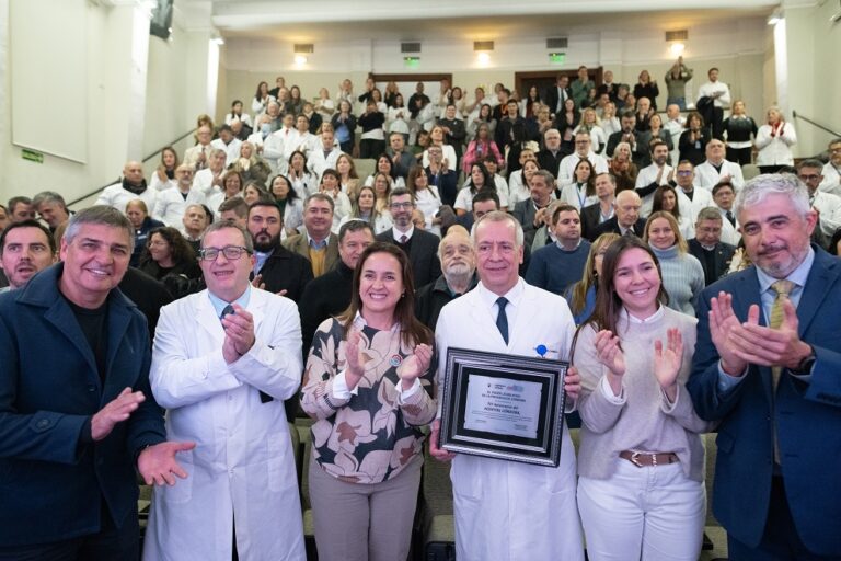 Prunotto en los festejos de los 75 años del Hospital Córdoba