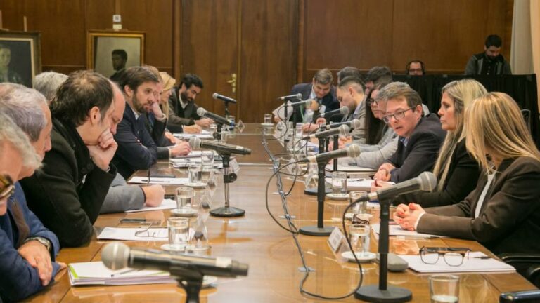 Nación y provincias siguen sin acuerdo en el reparto de fondos