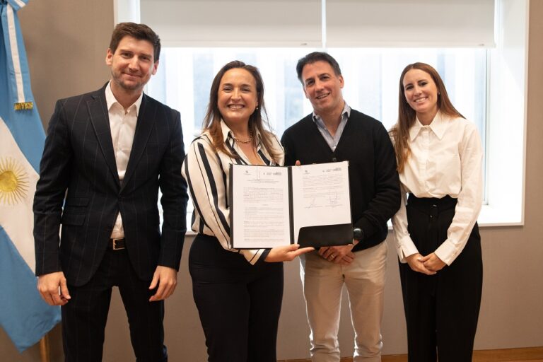 Prunotto con Cluster Fintech Córdoba