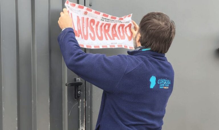 Clausuran depósitos de fitosanitarios en Córdoba