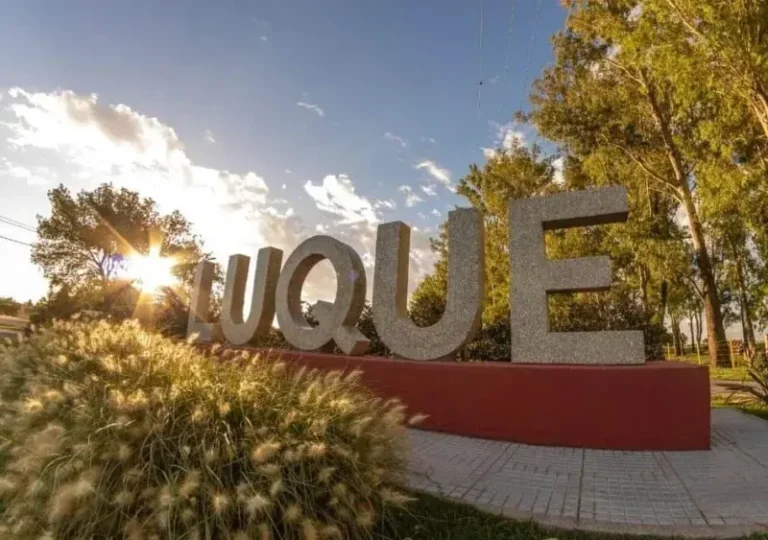 Vacaciones en Luque: cine, deportes y bicicleteada