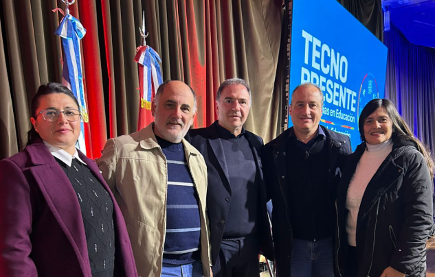 Santiago Temple suma tecnología educativa