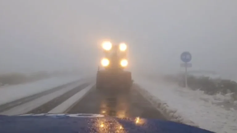 Nieve en Córdoba: corte de circulación en el camino de las Altas Cumbres