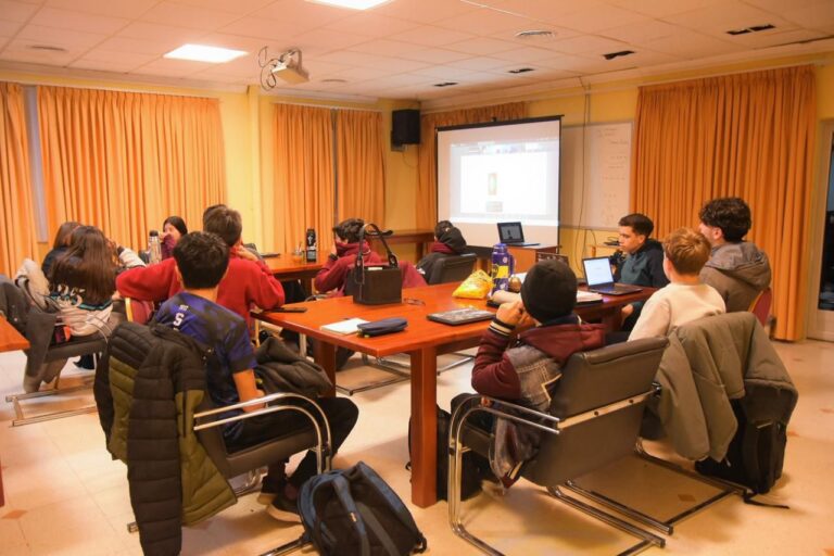 Oportunidades Únicas llegó a Santiago Temple 
