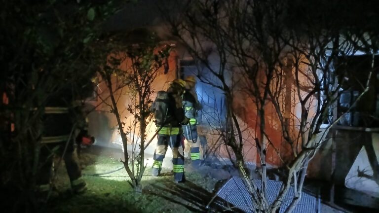 Incendio en Villa del Rosario dejó dos muertos