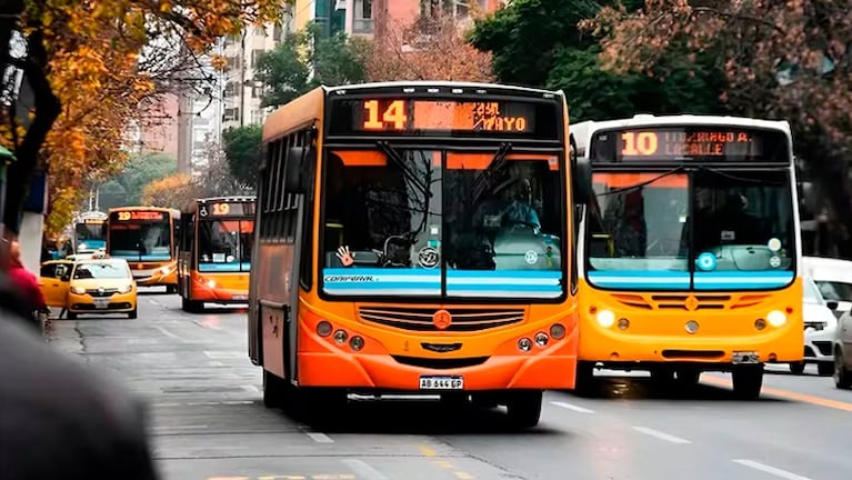Transporte urbano: qué trabajadores pierden su beneficio en Córdoba