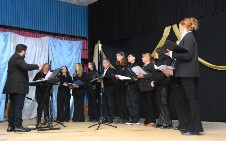 Santiago Temple vivió su primer concierto coral