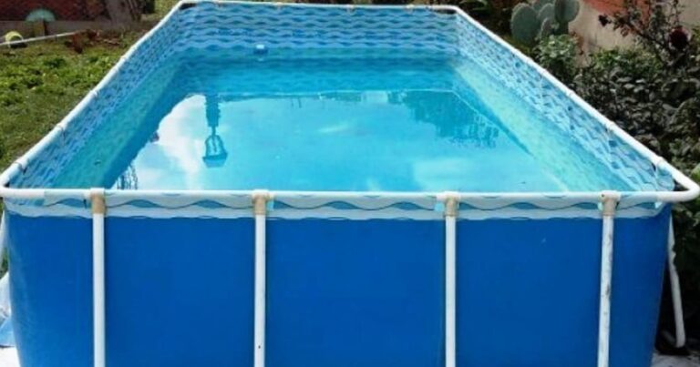 Investigan la muerte de una mujer hallada en la pileta de su casa en Córdoba