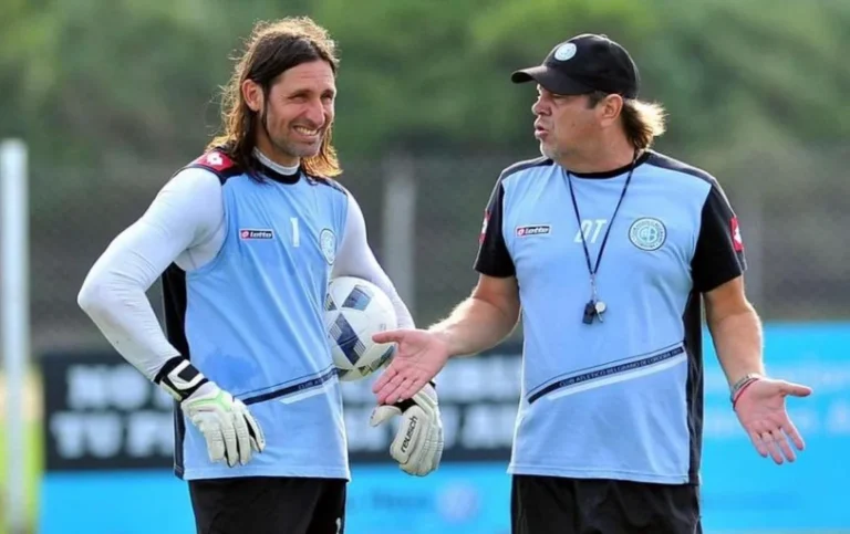 Zielinski seguirá en Belgrano y Juan Carlos Olave se suma como ayudante de campo