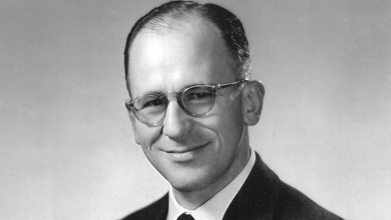 El empresario argentino Enrique Shaw será proclamado beato por el Papa