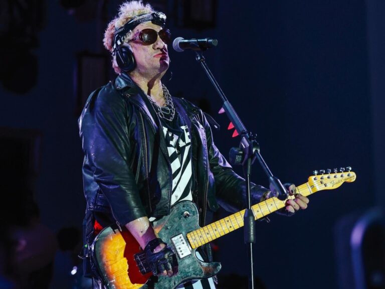 Pity Álvarez volvió a los escenarios con un show multitudinario en el Kempes