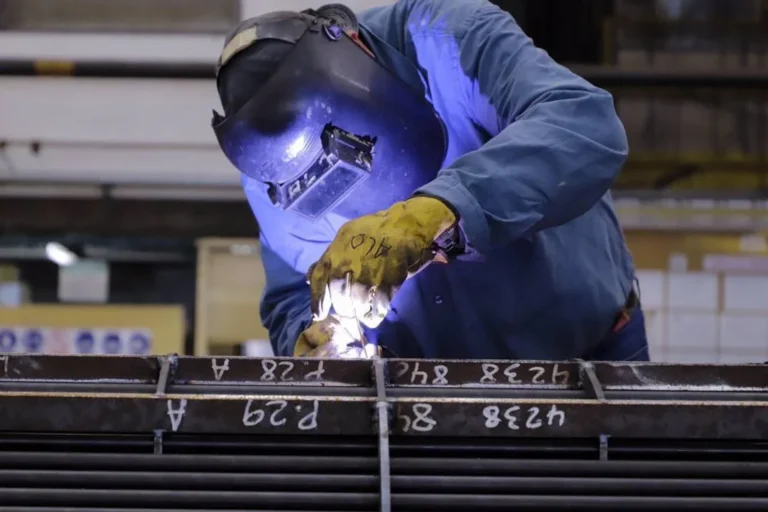 El sector metalúrgico se derrumba y Córdoba es una de las provincias más afectadas