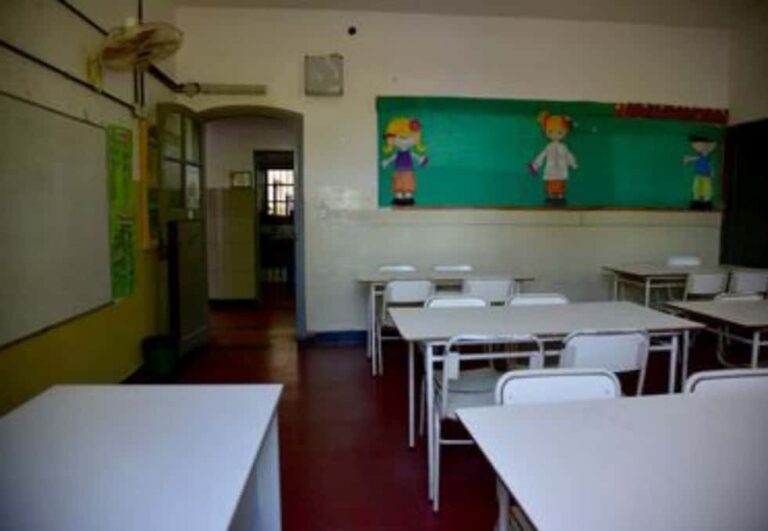 CICLO LECTIVO 2026: UEPC CONFIRMÓ QUE ADHIERE AL PARO NACIONAL Y NO ARRANCARÁN LAS CLASES EN CÓRDOBA