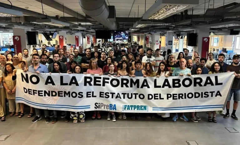 Grave desprotección a periodistas, a la información y a la libertad de expresión