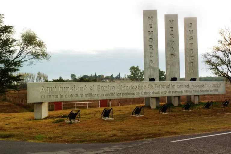 Identificaron los restos de 12 víctimas de la dictadura en el ex centro clandestino La Perla