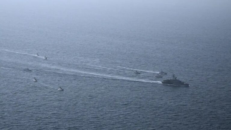 Irán afirma que atacó un petrolero estadounidense en el estrecho de Ormuz