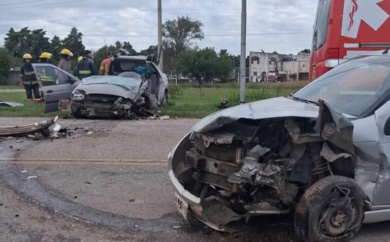 Murió un hombre en un choque sobre la Ruta 19 en Córdoba: viajaba con su pareja, que permanece internada