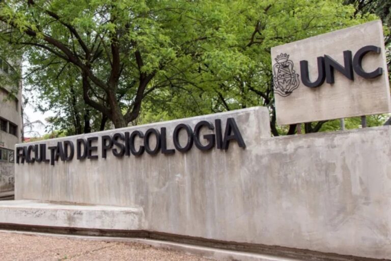 La UNC ofrece atención psicológica con honorarios sociales